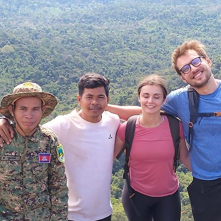 Ratanakiri Farmhouse & Trekking Banlung Экстерьер фото